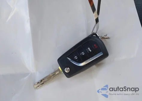 2020 Toyota Camry Se from USA, damaged, VIN 4T1G11AK2LU882203